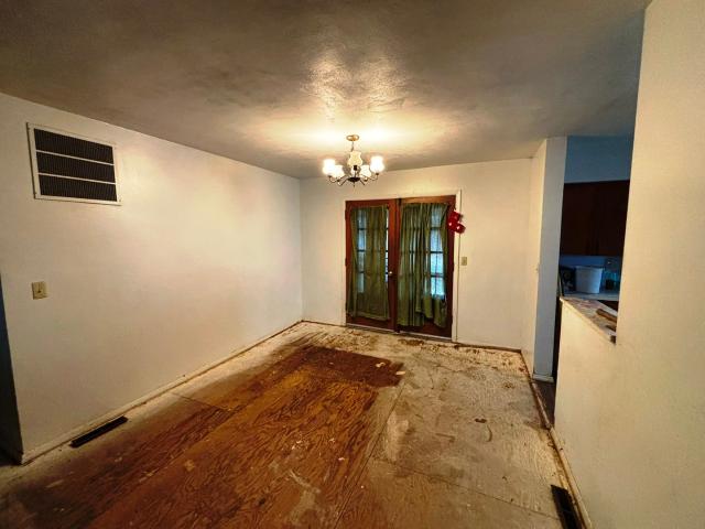 House for sale in Kell, Illinois