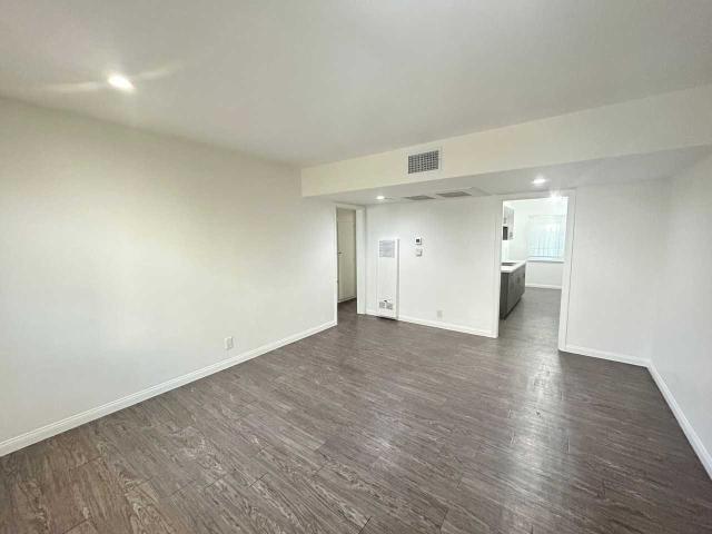 Apartment for rent in Inglewood, California