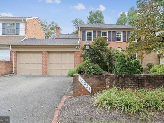 Townhouse for sale in Potomac, Maryland