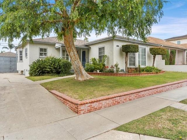 House for sale in Inglewood, California