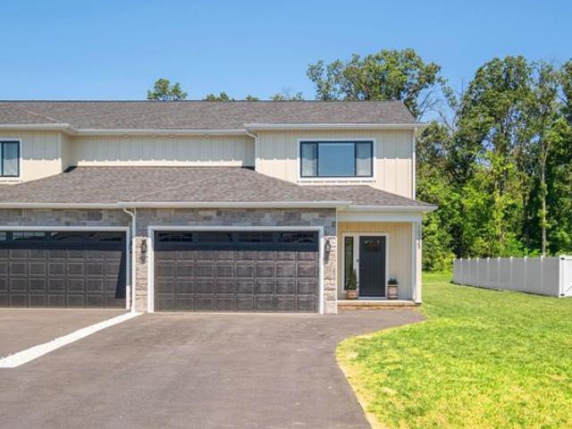 Townhouse for sale in Virginia