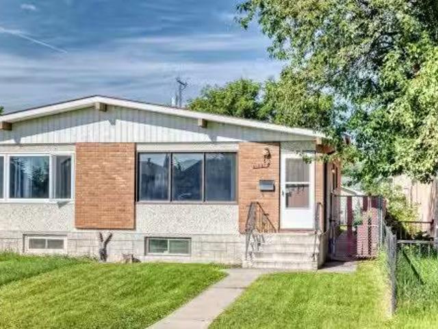House for sale in Wedgewood, Alberta