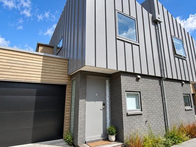 House for rent in Heathcote, Canterbury