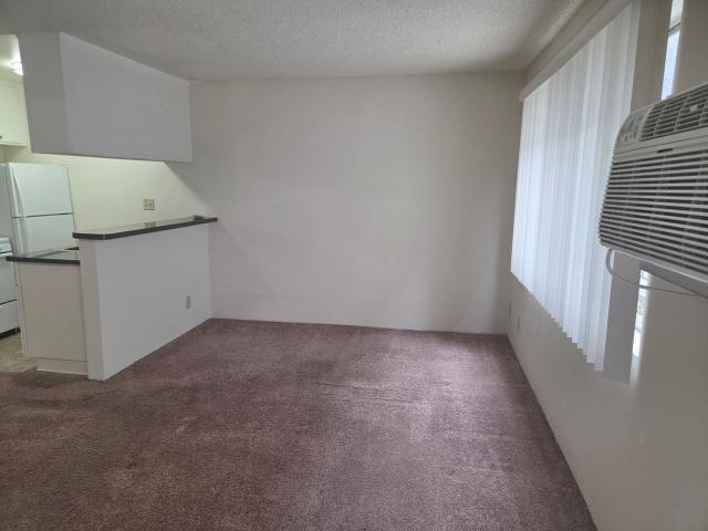 Apartment for rent in Canoga Park, California