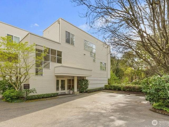 Condo for sale in Bellevue, Washington