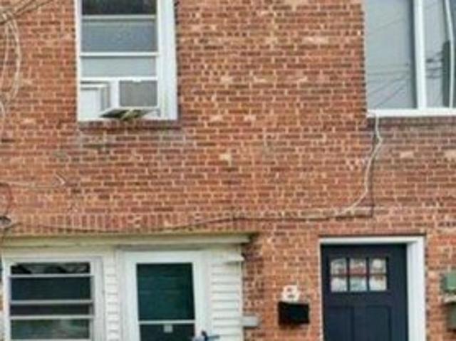 House for sale in Queens, Arverne
