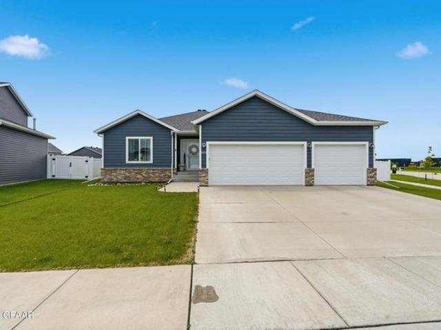 House for sale in Grand Forks, North Dakota