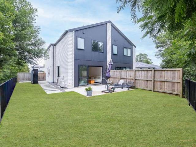 Townhouse for sale in Hamilton, Waikato