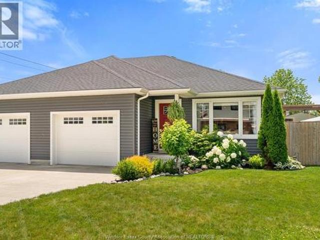 House for sale in Kingsville, Ontario