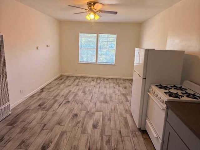 Apartment for rent in Inglewood, California