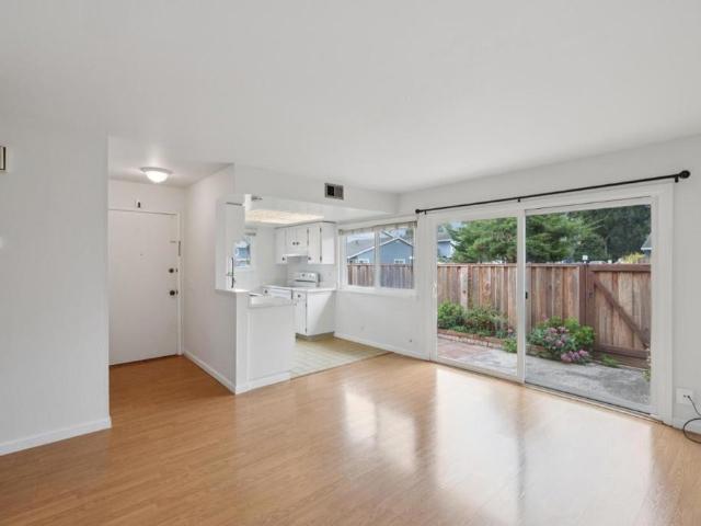 Townhouse for sale in San Mateo, California