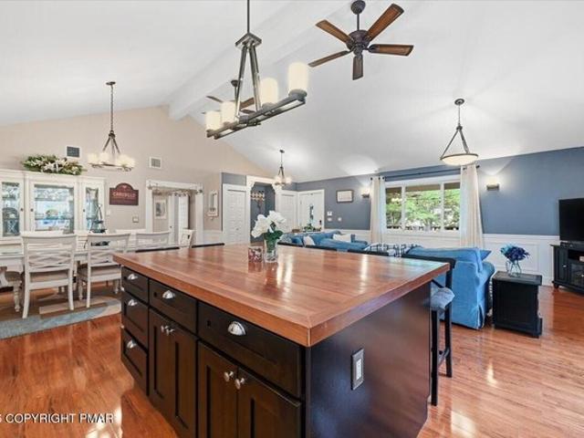 House for sale in Stroudsburg, Monroe County