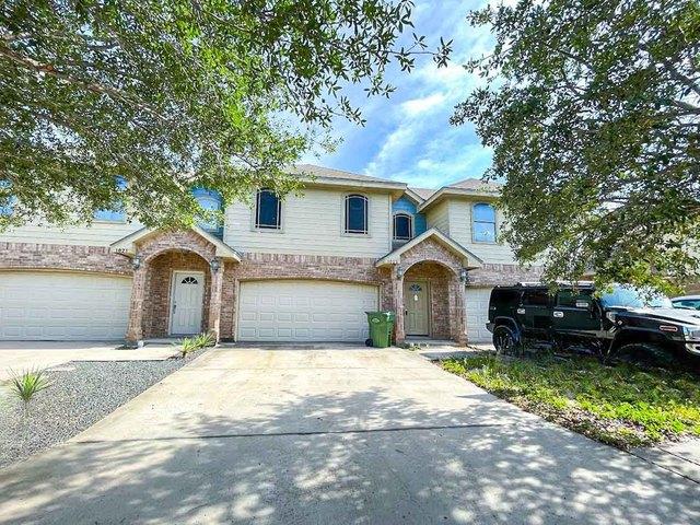 Townhouse for sale in Rio Grande City, Texas