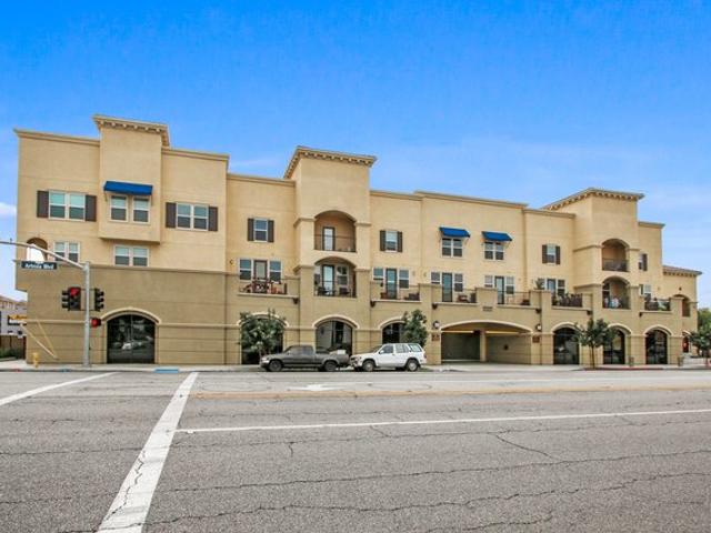 Condo for sale in Bellflower, California