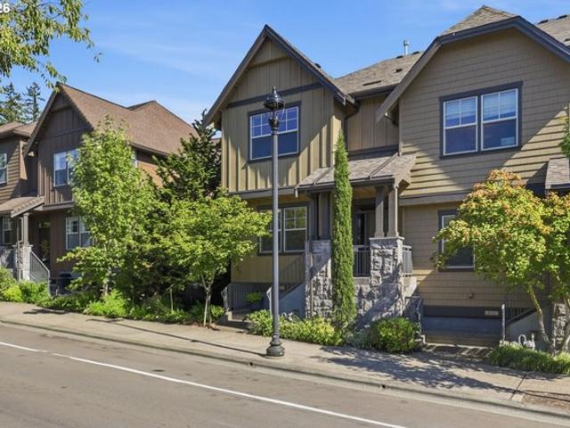 Townhouse for sale in Oregonia