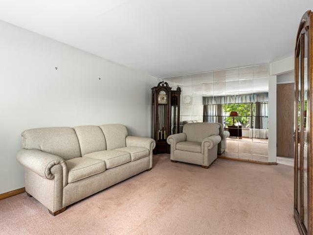 House for sale in Oak Lawn, Illinois