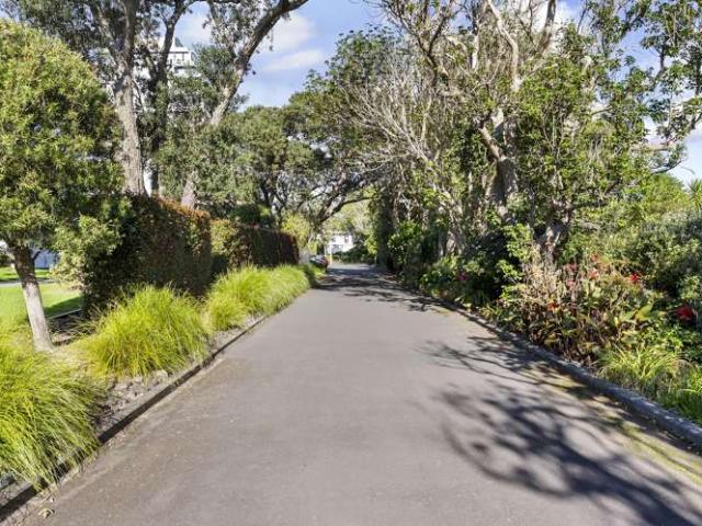 Apartment for sale in Devonport