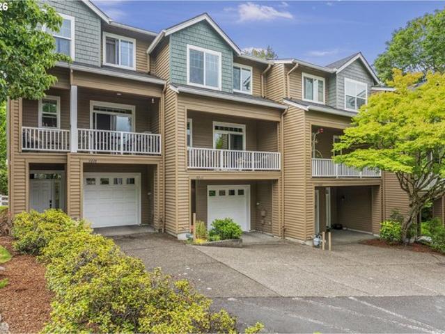 Townhouse for sale in Oregonia