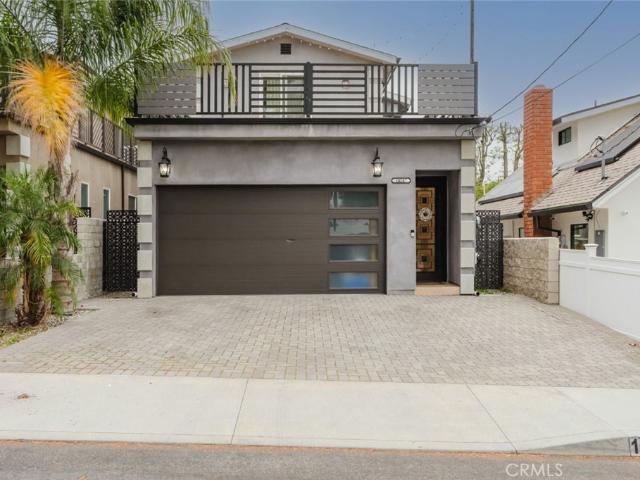 Property for sale in Canoga Park, California