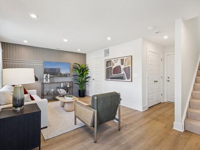 Townhouse for sale in Virginia