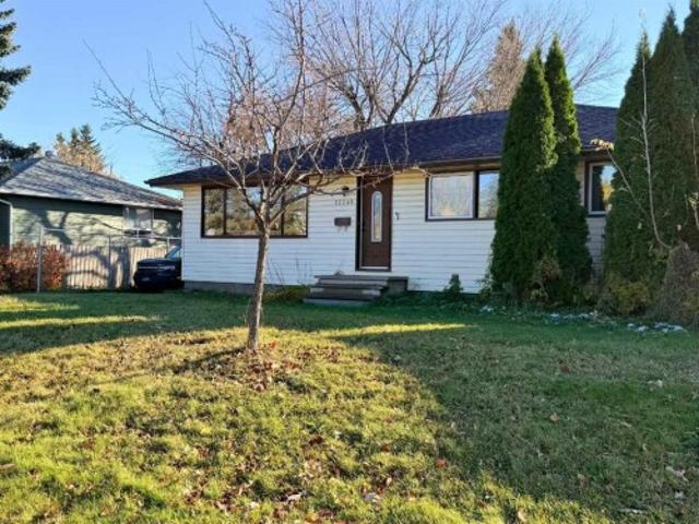 House for sale in Avondale, Grande Prairie