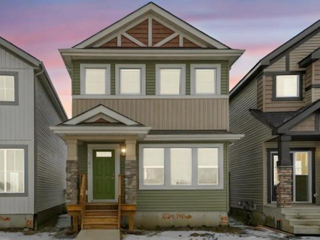 House for sale in Wedgewood, Alberta