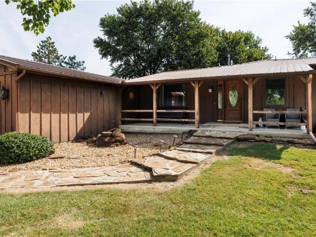 House for sale in Fredonia, Wilson County