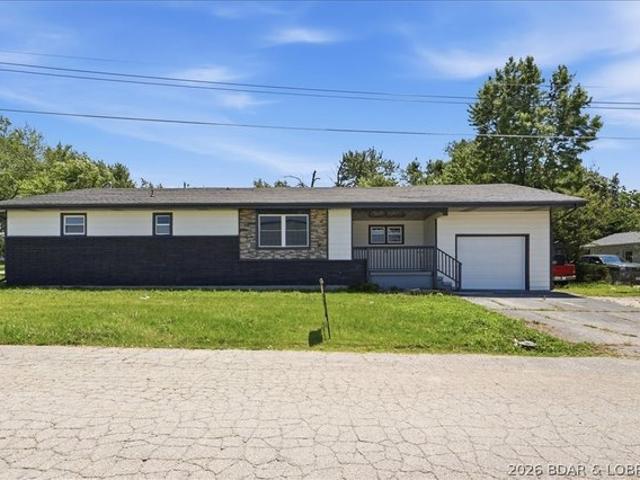 House for sale in Eldon, Missouri