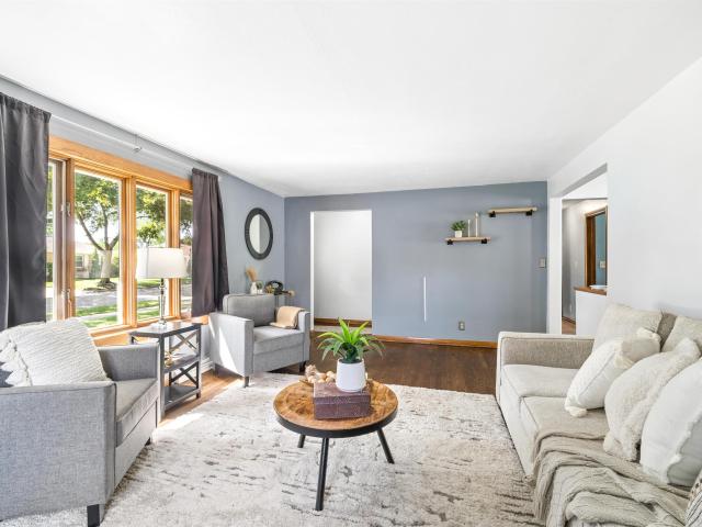 House for sale in Huntley Houses, Appleton