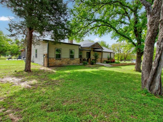 Property for sale in Collinsville, Texas