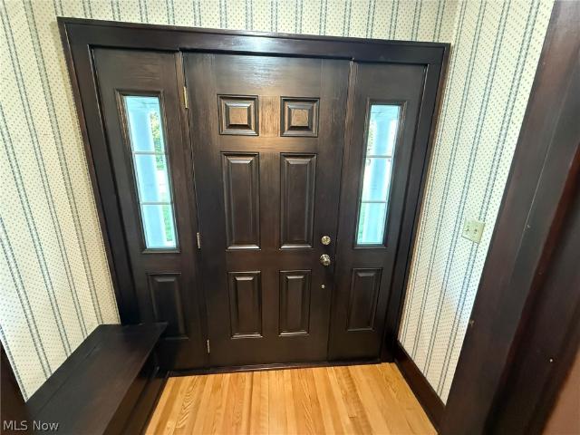 House for sale in Dover, Ohio