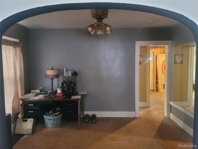 House for sale in Flint, Genesee County