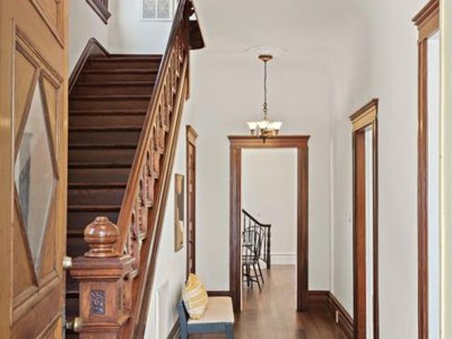 House for sale in Alameda House for sale in Alameda