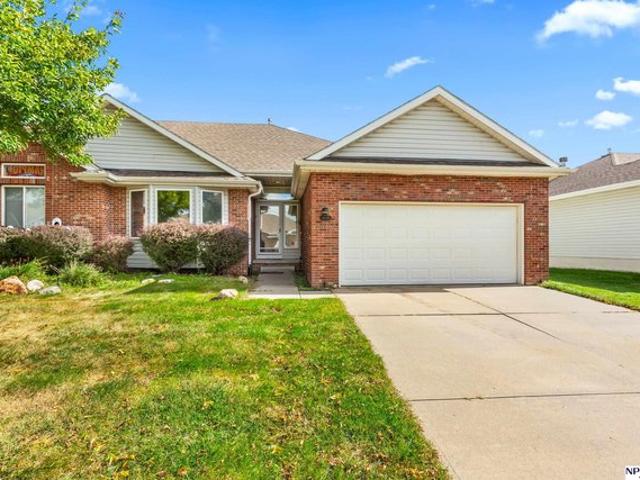 Townhouse for sale in Carter Lake, Pottawattamie County