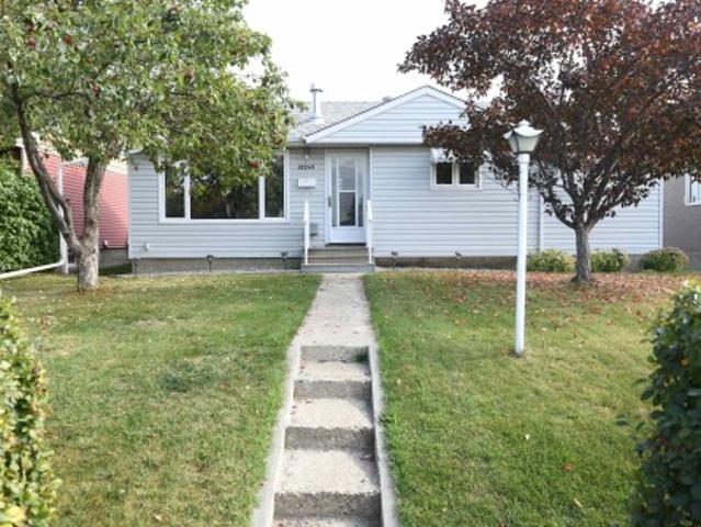 House for sale in Wedgewood, Alberta
