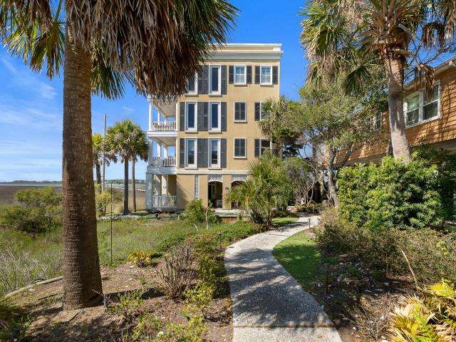 House for sale in Folly Beach, South Carolina
