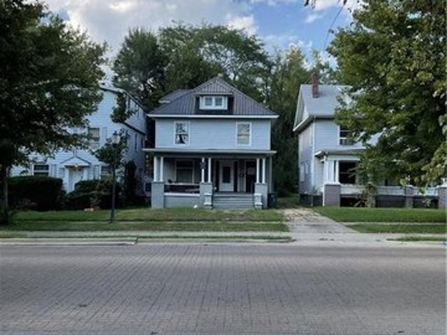 House for sale in Decatur, Illinois
