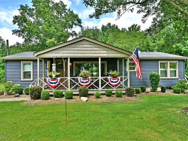 House for sale in Poland, Ohio