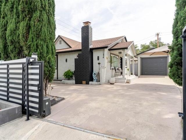 House for sale in Canoga Park, California