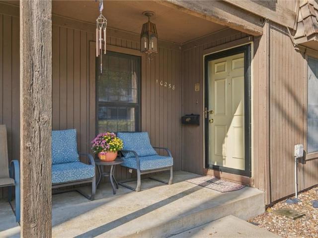 Townhouse for sale in Kansas City, Missouri