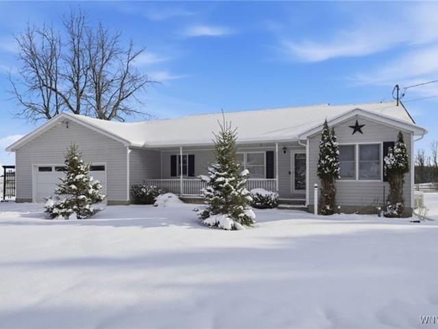 House for sale in Holland, New York