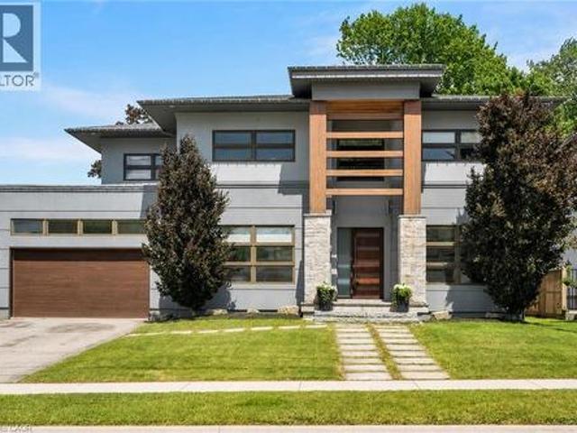 House for sale in Oakville, Ontario