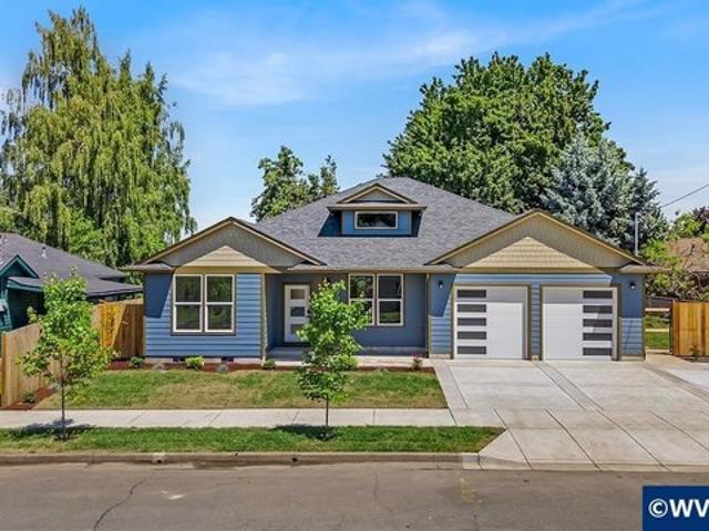 House for sale in Oregonia