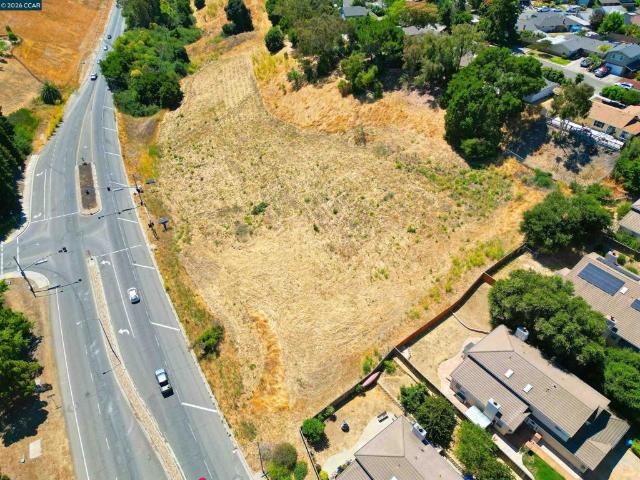 Land for sale in Solano, California