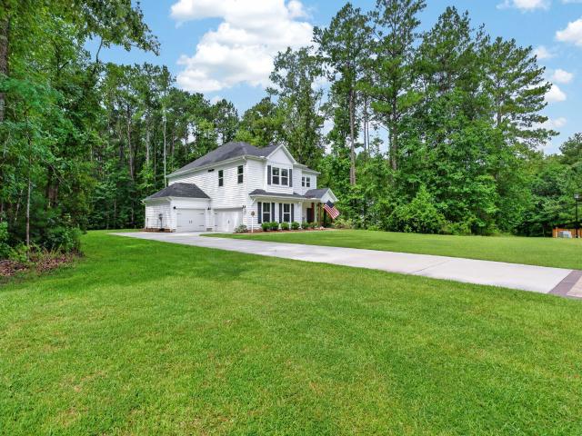 House for sale in Ridgeville, South Carolina