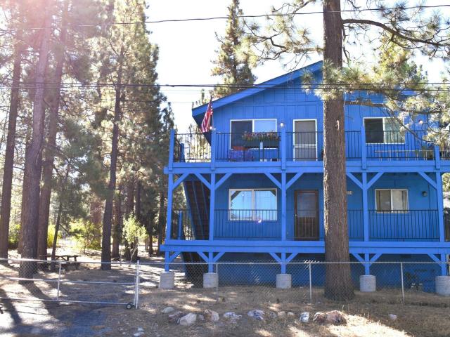 Triplex for sale in Big Bear City