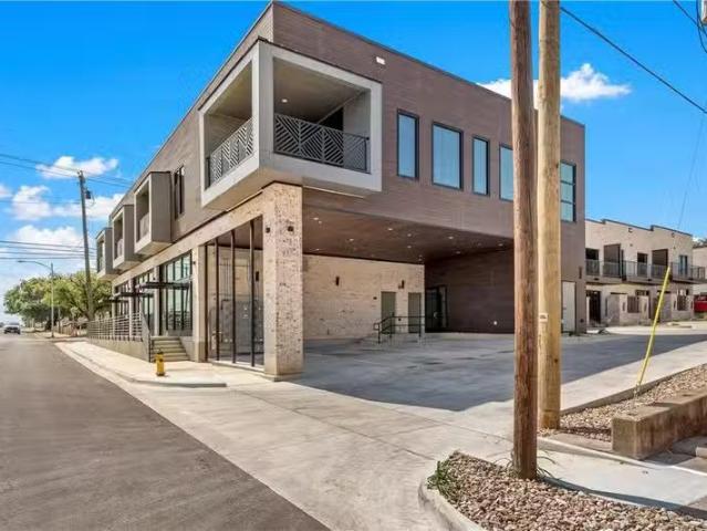 Condo for sale in Waco