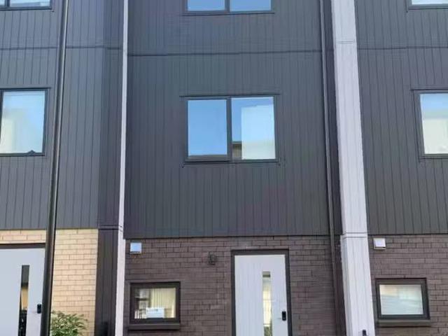 Apartment for rent in Oratia