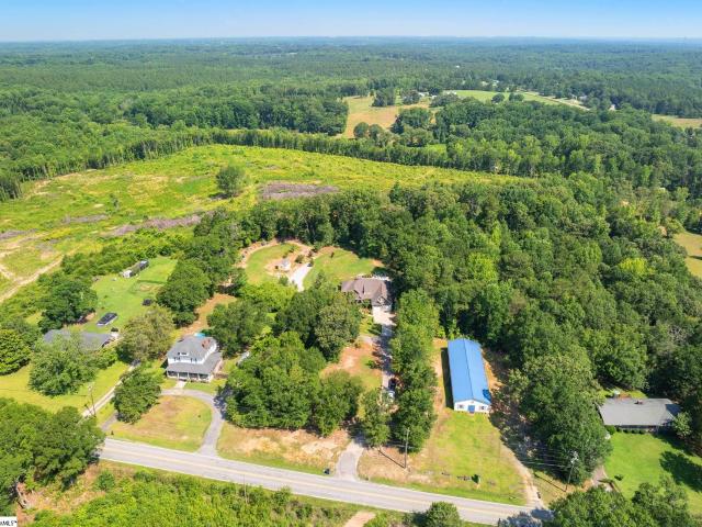 House for sale in Pelzer, South Carolina