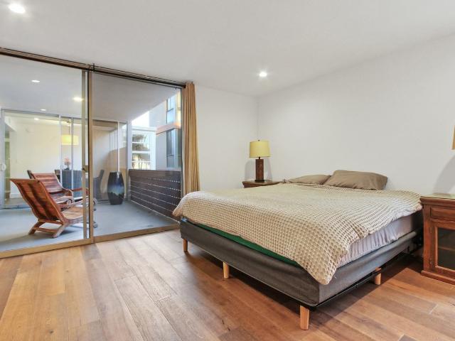 Apartment for rent in Santa Monica, California